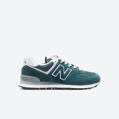 nb hombre verdes